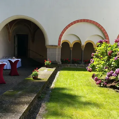 Gaestehaus Der Abtei Sayn Bendorf