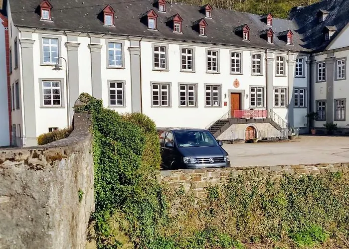 赛恩修道院旅馆 酒店 3*